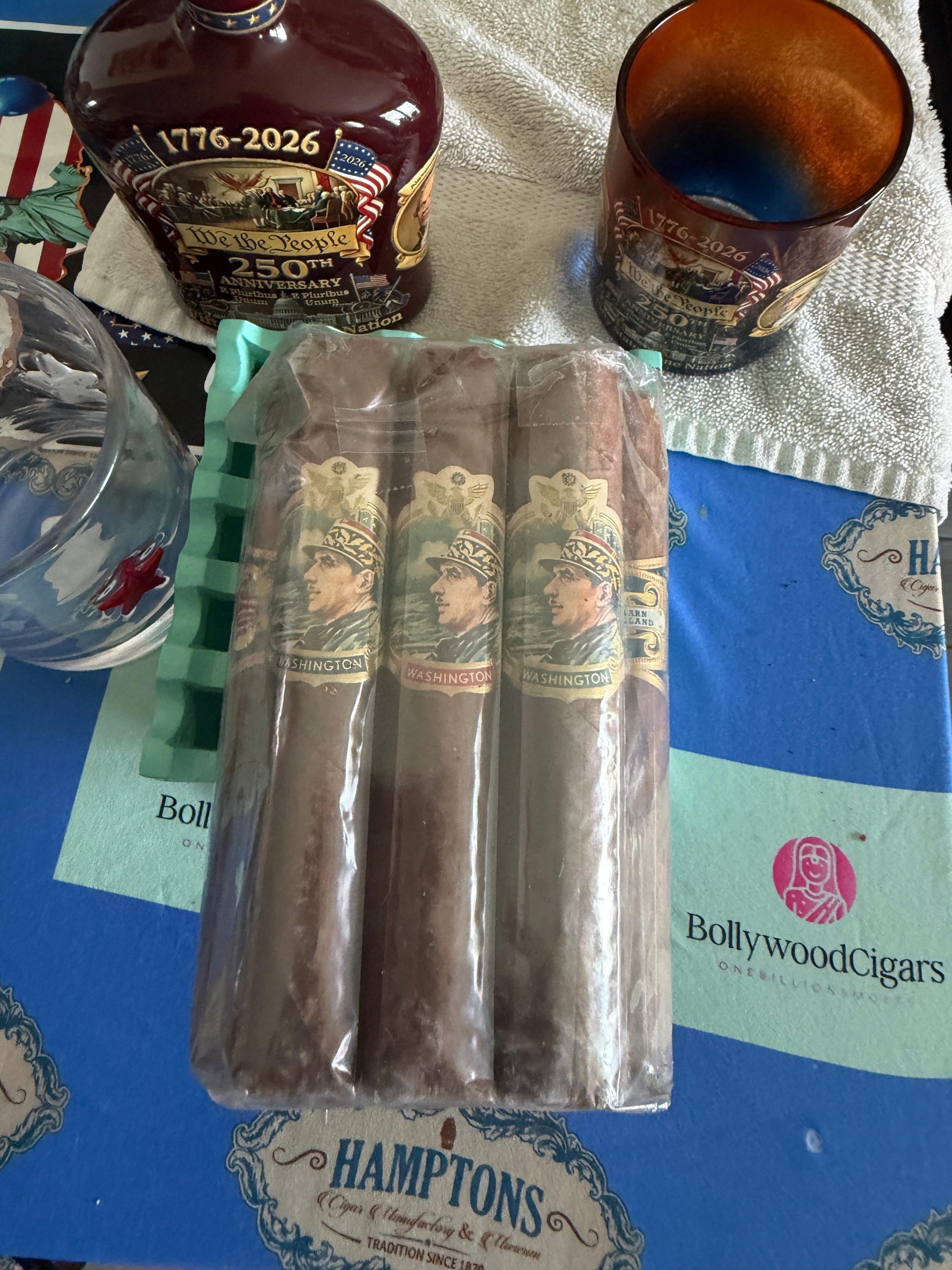 The Hamptons Humongous! - Image 2
