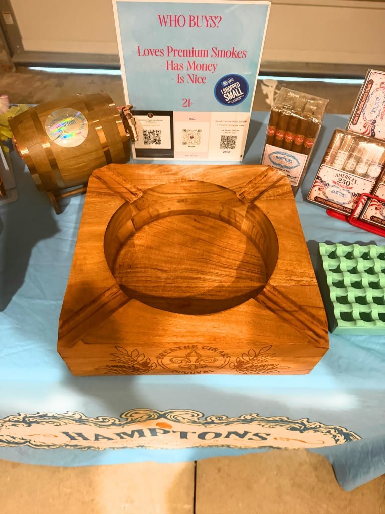 HANDCRAFTED HARDWOOD CIGAR ASHTRAY - Image 10