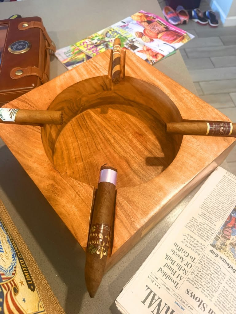 HANDCRAFTED HARDWOOD CIGAR ASHTRAY - Image 11